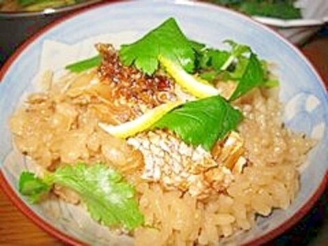 お飾りの鯛を美味しく！！鯛めしに変身！！